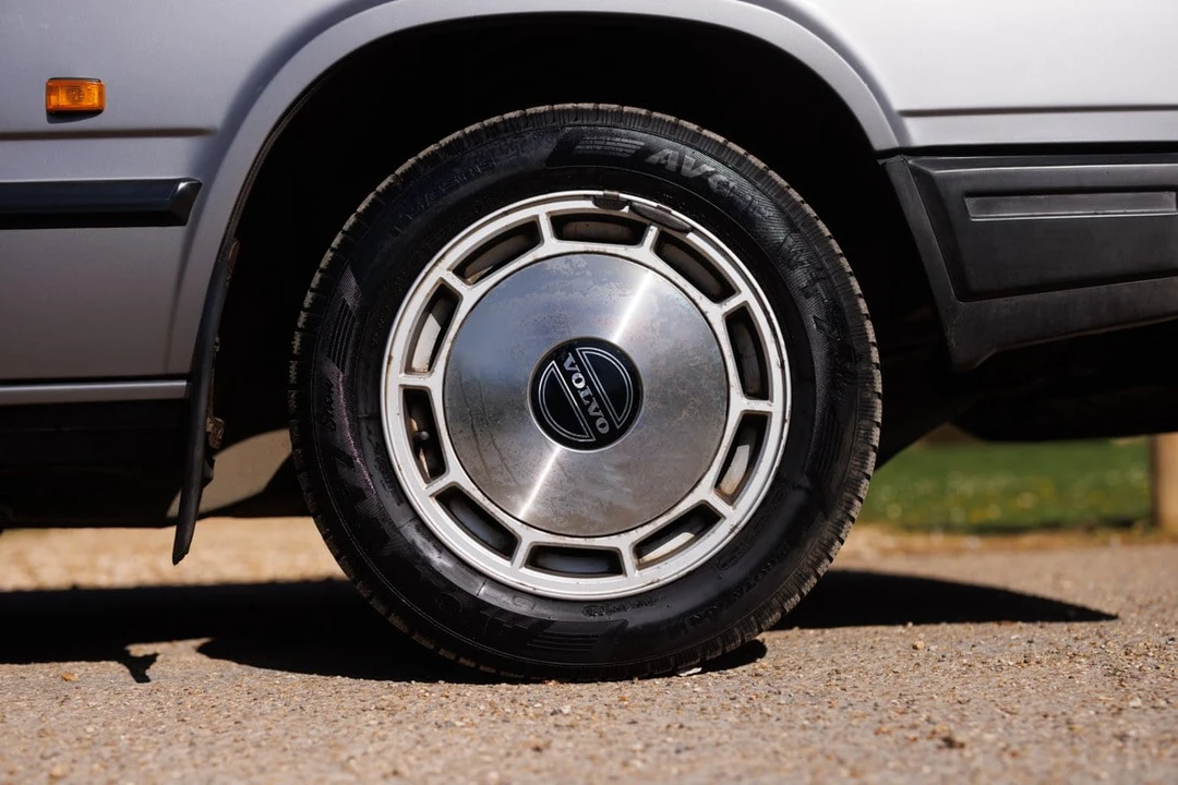 1989 Volvo 740 - Image 20 of 30
