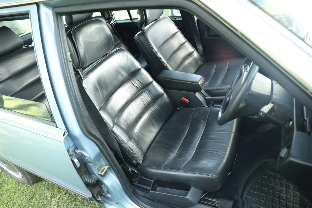 1989 Volvo 740 - Image 3 of 11
