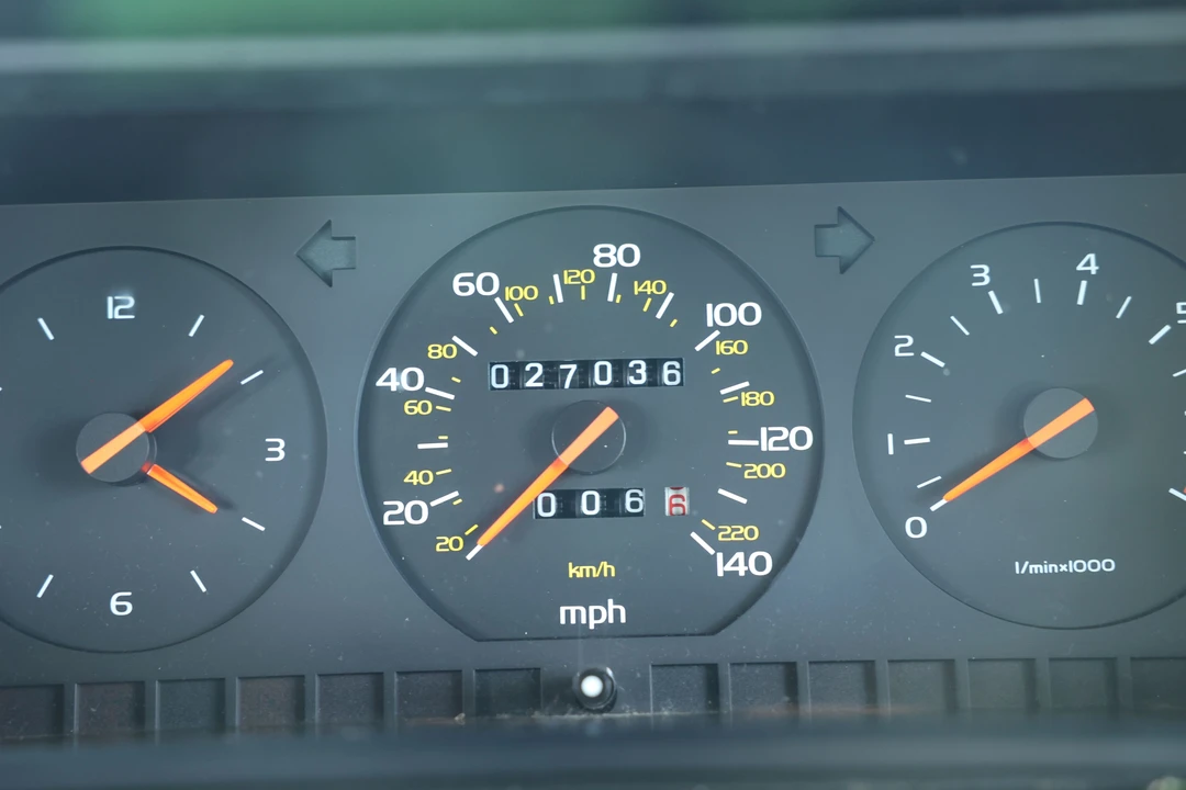 1989 Volvo 740 - Image 7 of 11