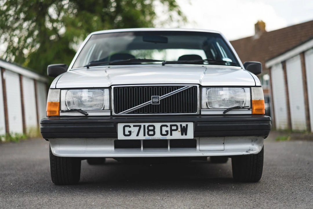 1989 Volvo 740 - Image 2 of 30