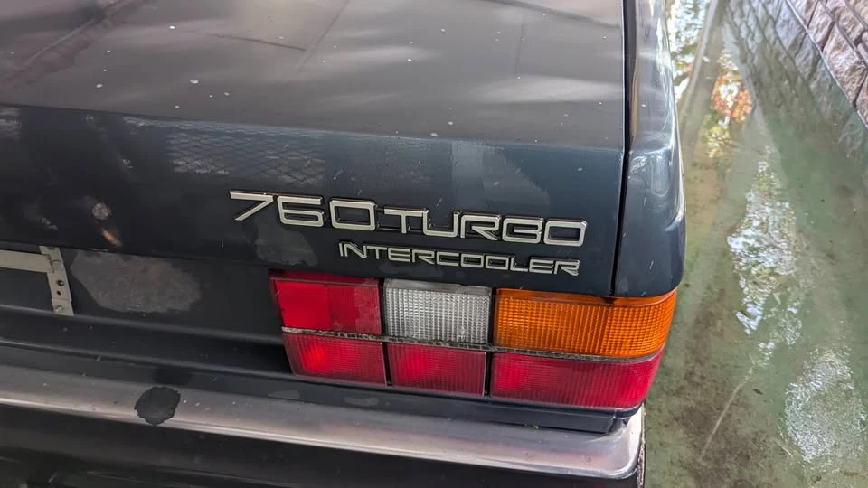 1989 Volvo 760 - Image 2 of 11