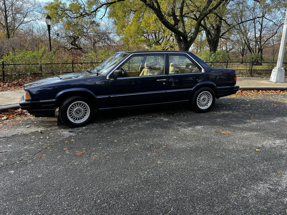 1989 Volvo 780 - Image 12 of 31