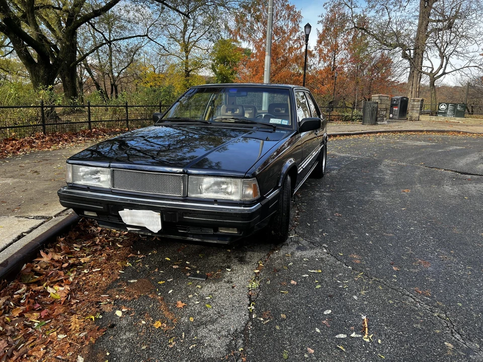 1989 Volvo 780 - Image 8 of 31