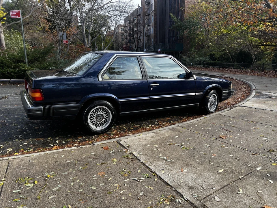 1989 Volvo 780 - Image 26 of 31