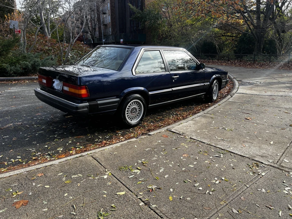 1989 Volvo 780 - Image 25 of 31