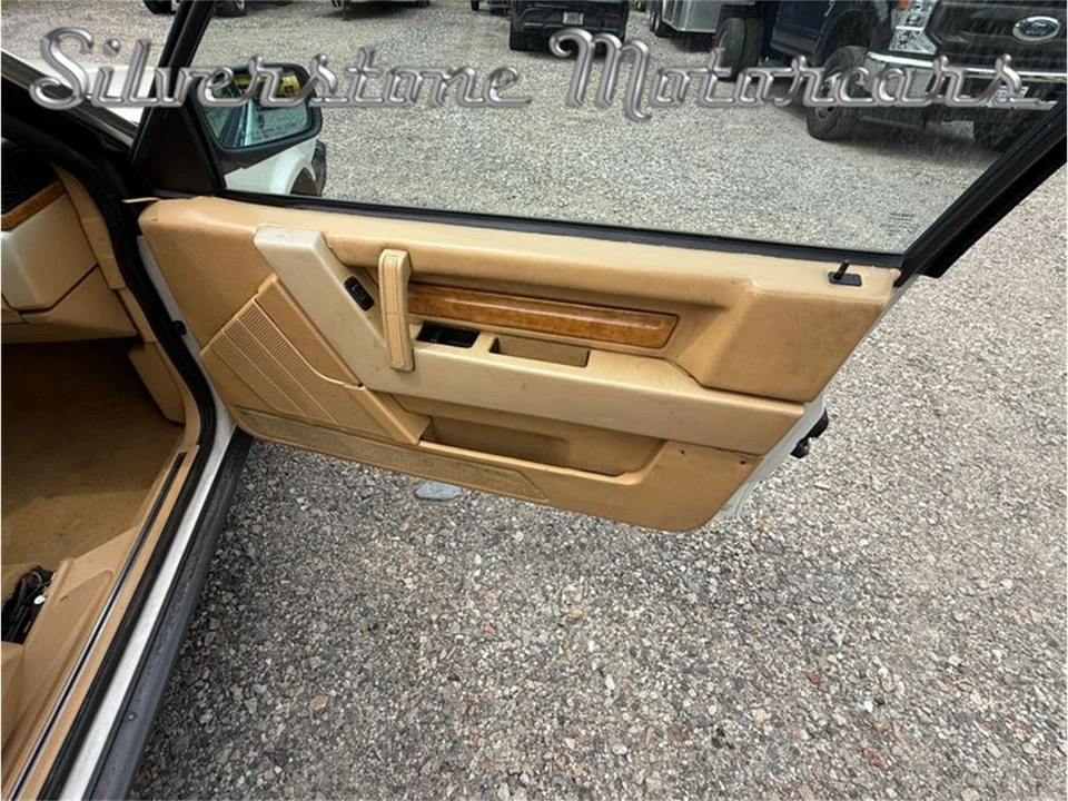 1989 Volvo 780 - Image 31 of 31