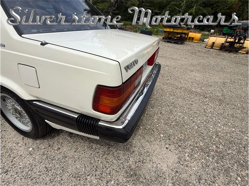 1989 Volvo 780 - Image 22 of 31