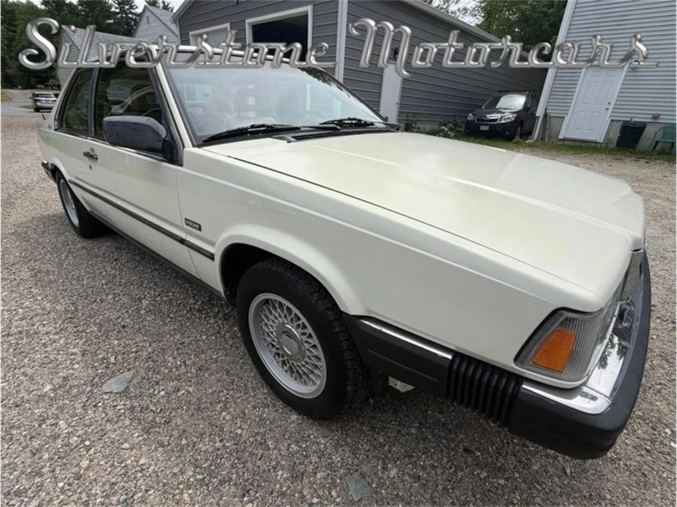 1989 Volvo 780 - Image 15 of 31
