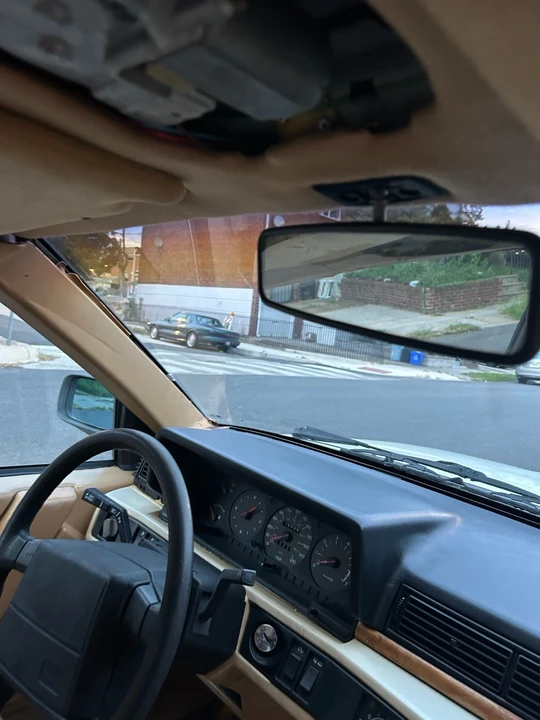 1989 Volvo 780 - Image 18 of 27