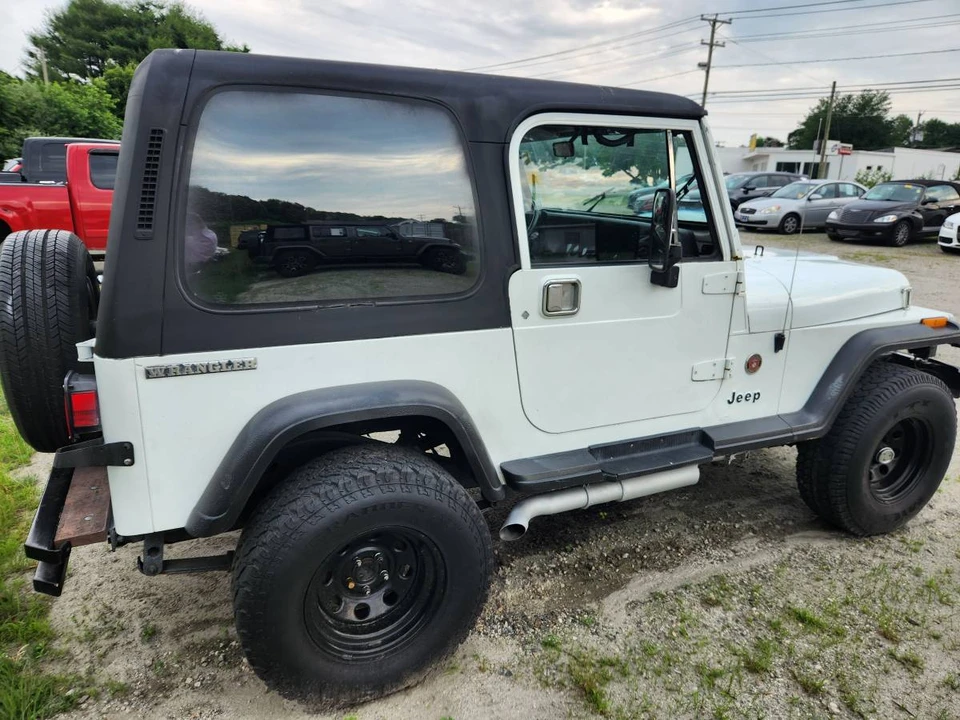 1989 Jeep YJ Wrangler - Image 3 of 14