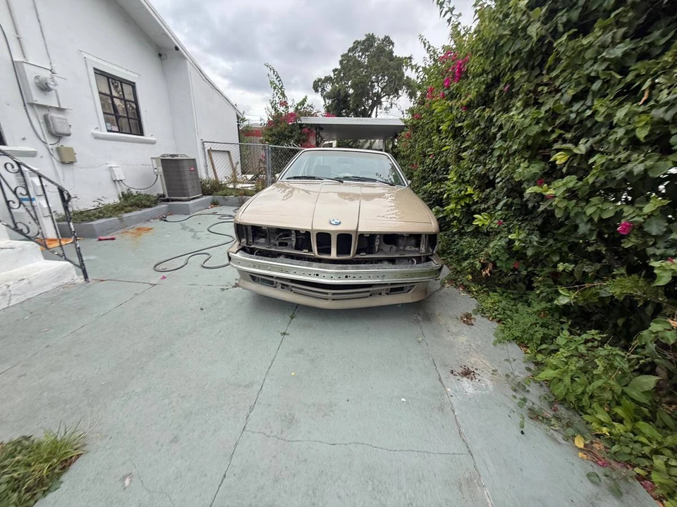 1989 BMW E24 6 Series - Image 3 of 4