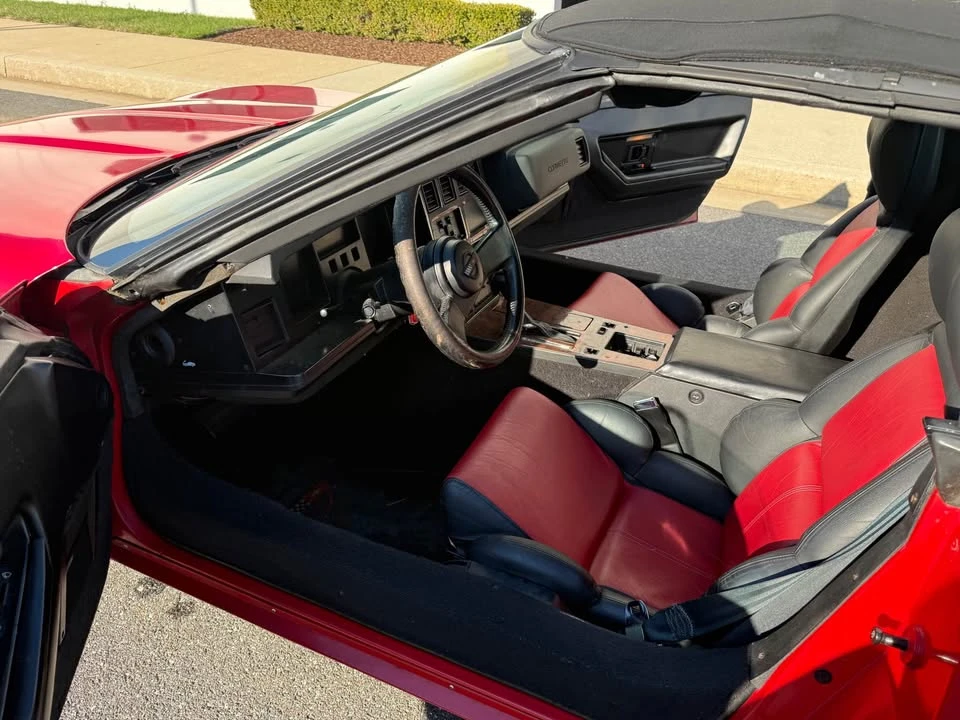 1989 Chevrolet Corvette C4 - Image 6 of 10