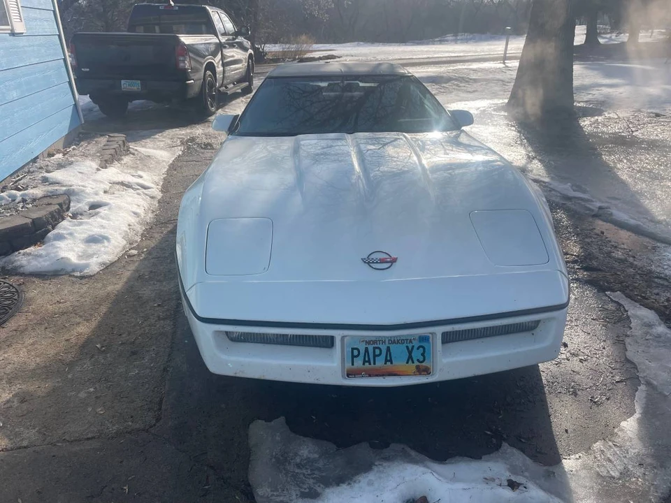 1989 Chevrolet Corvette C4 - Image 6 of 8