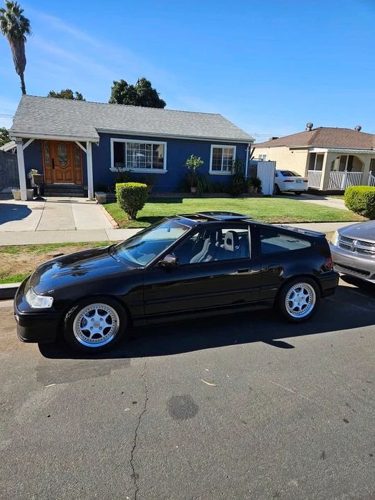 1989 Honda CR-X 2nd Gen - Image 2 of 8
