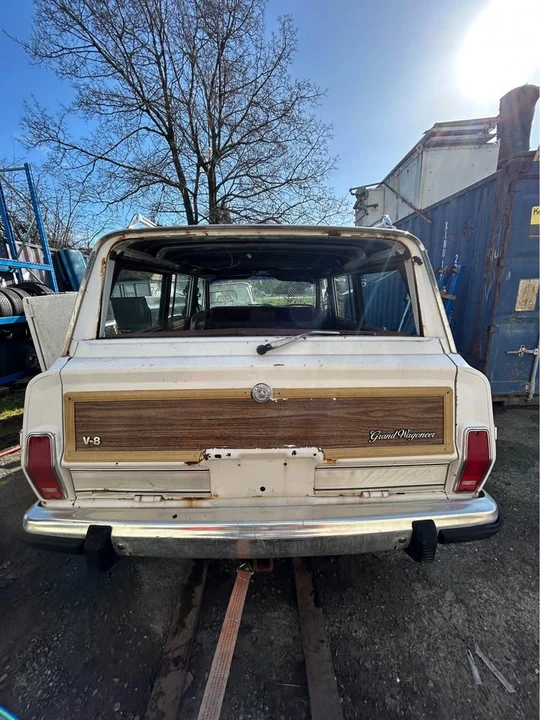 1989 Jeep SJ Wagoneer - Image 5 of 10