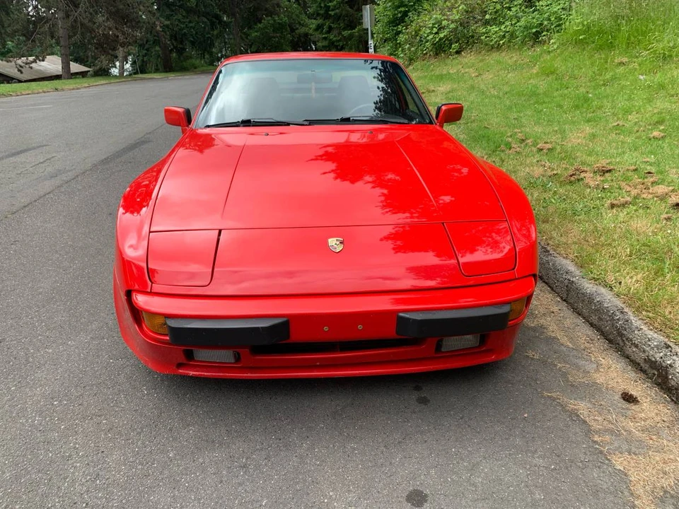 1989 Porsche 944 S2 - Image 2 of 12