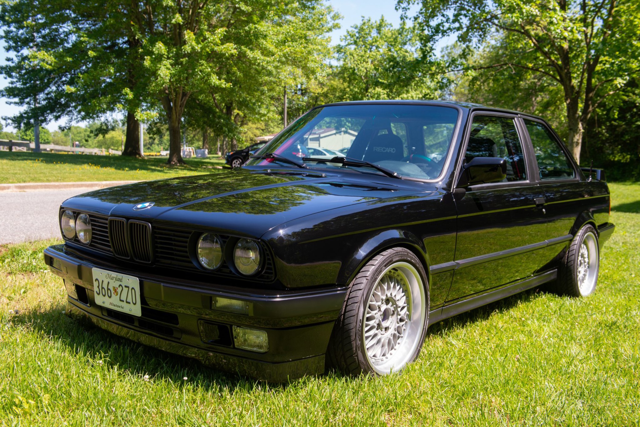 S52-Powered 1989 BMW 325i 5-Speed