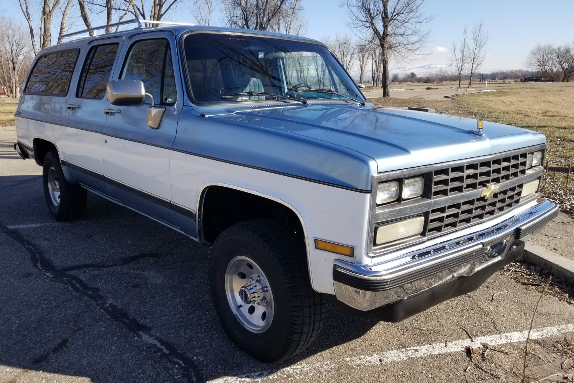 1989 Chevrolet Suburban 1500 Silverado 4×4