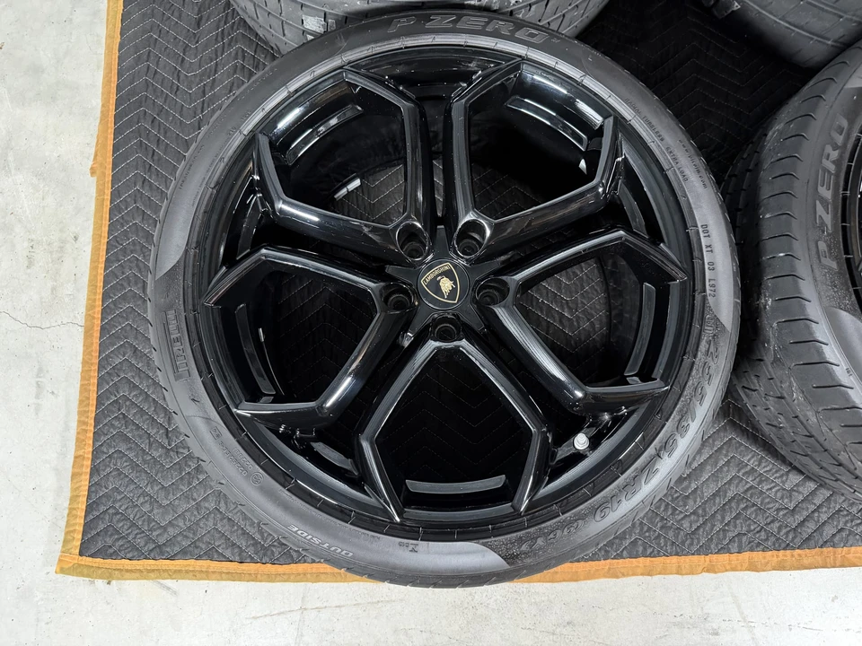 Parts & Memorabilia Speedline Wheels - Image 3 of 24