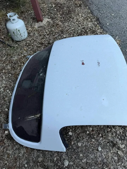 1990 Parts & Memorabilia Bodywork - Image 2 of 7