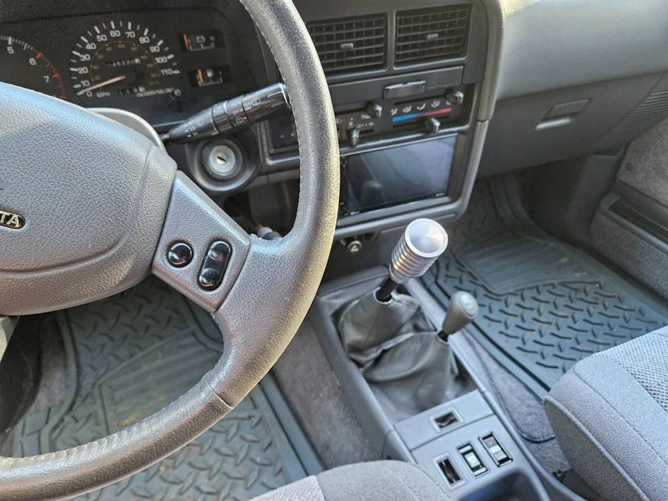 1990 Toyota 4Runner 2nd Gen - Image 4 of 10