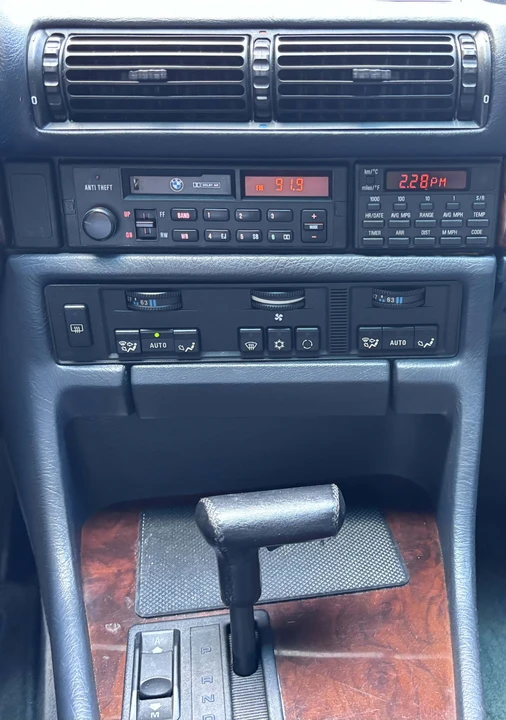 1990 BMW E32 7 Series - Image 6 of 6