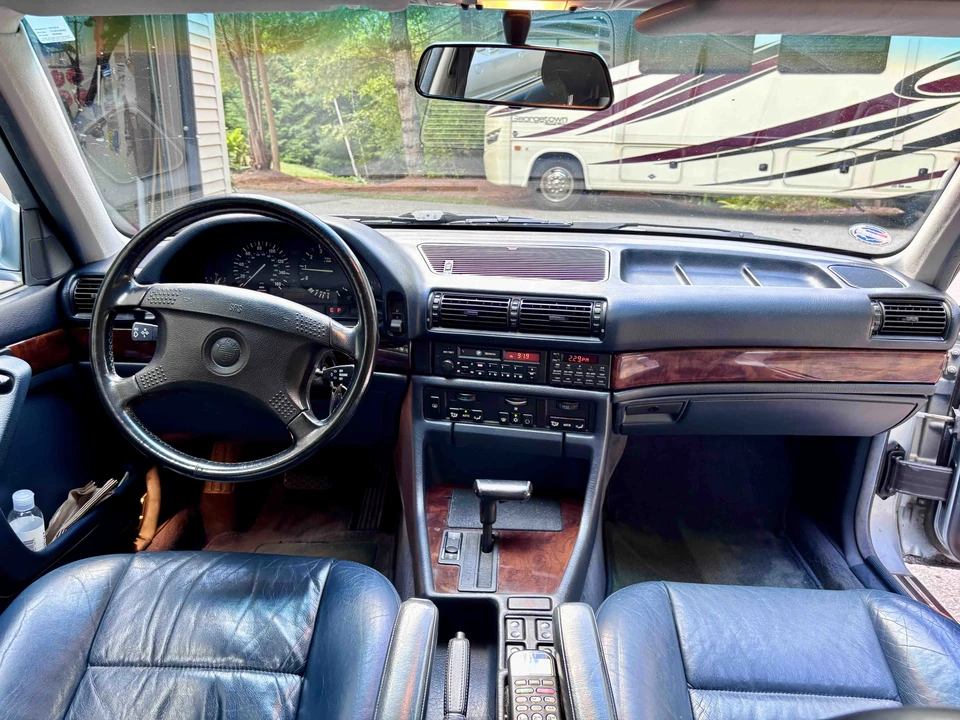 1990 BMW E32 7 Series - Image 4 of 6
