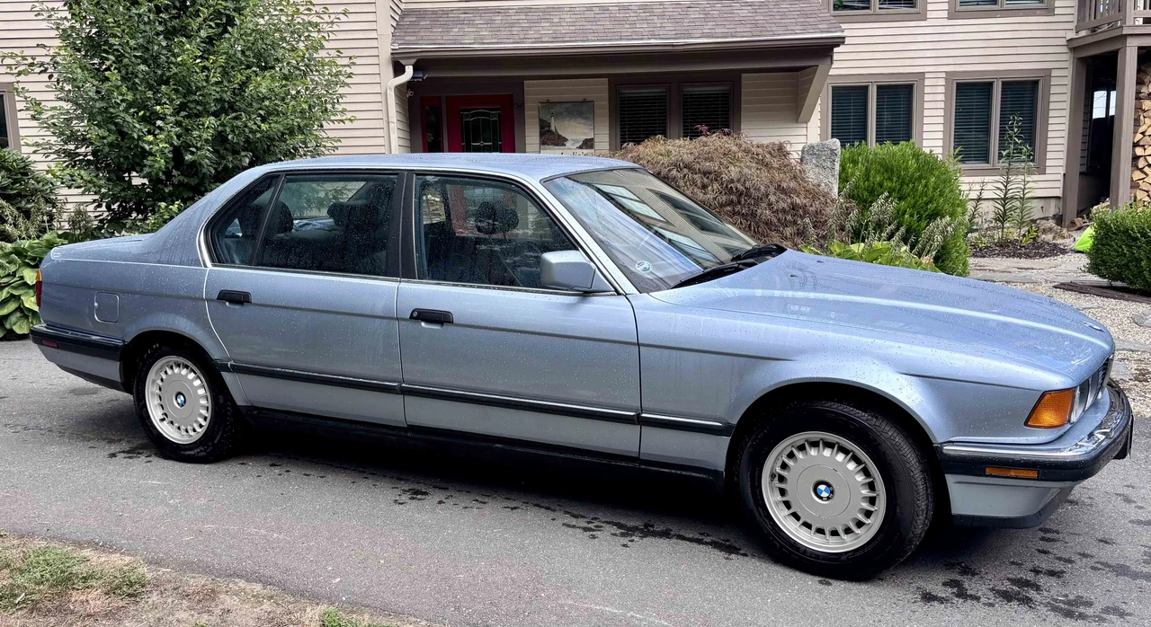 1990 BMW E32 7 Series - Image 2 of 6