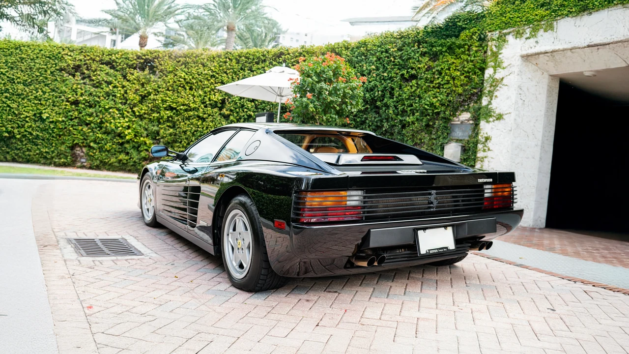 1990 Ferrari Testarossa - Image 13 of 31