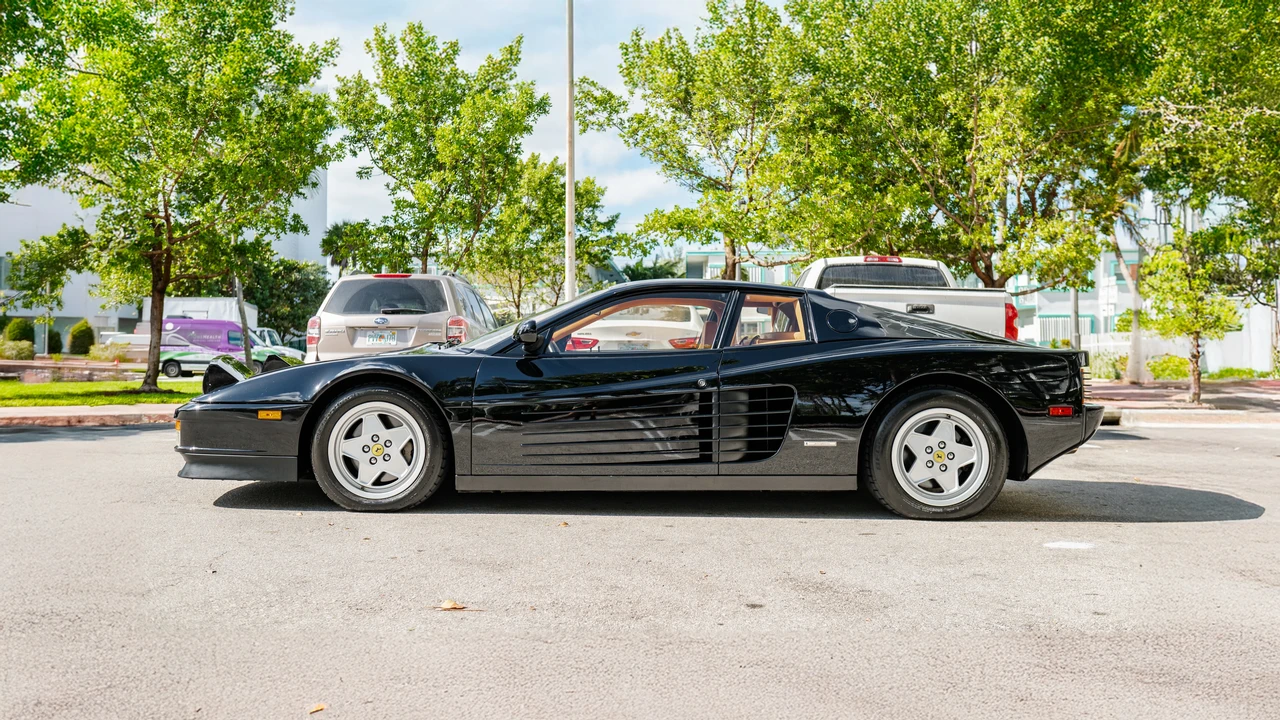 1990 Ferrari Testarossa - Image 14 of 31