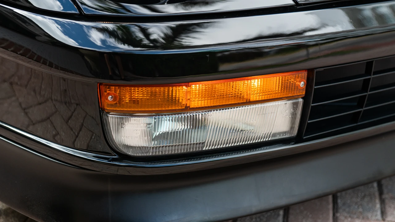 1990 Ferrari Testarossa - Image 24 of 31