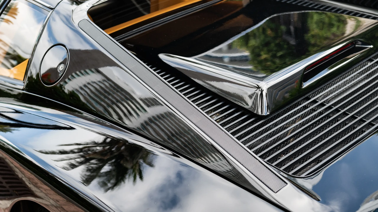1990 Ferrari Testarossa - Image 9 of 31