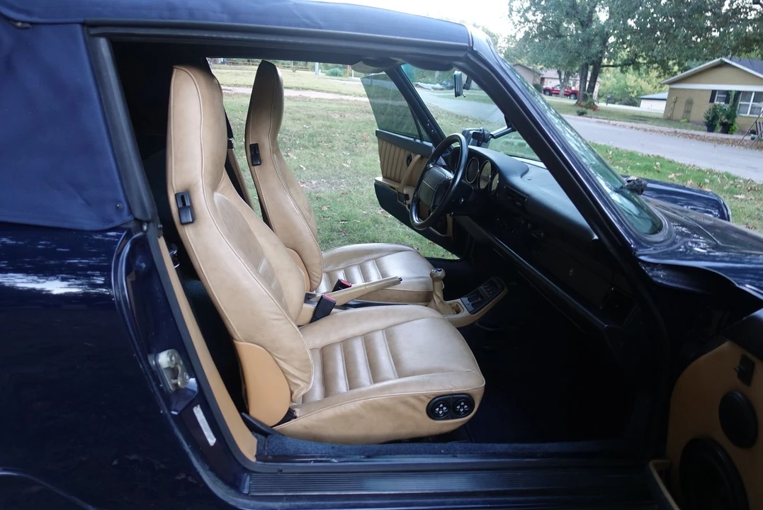 1990 Porsche 964 Carrera 4 - Image 10 of 13