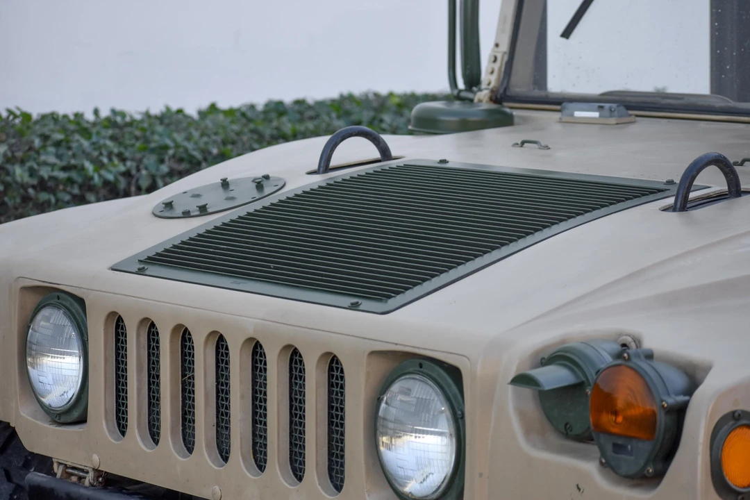 1990 AM General Hummer - Image 13 of 31