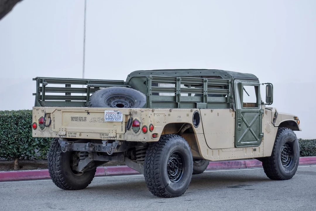 1990 AM General Hummer - Image 9 of 31