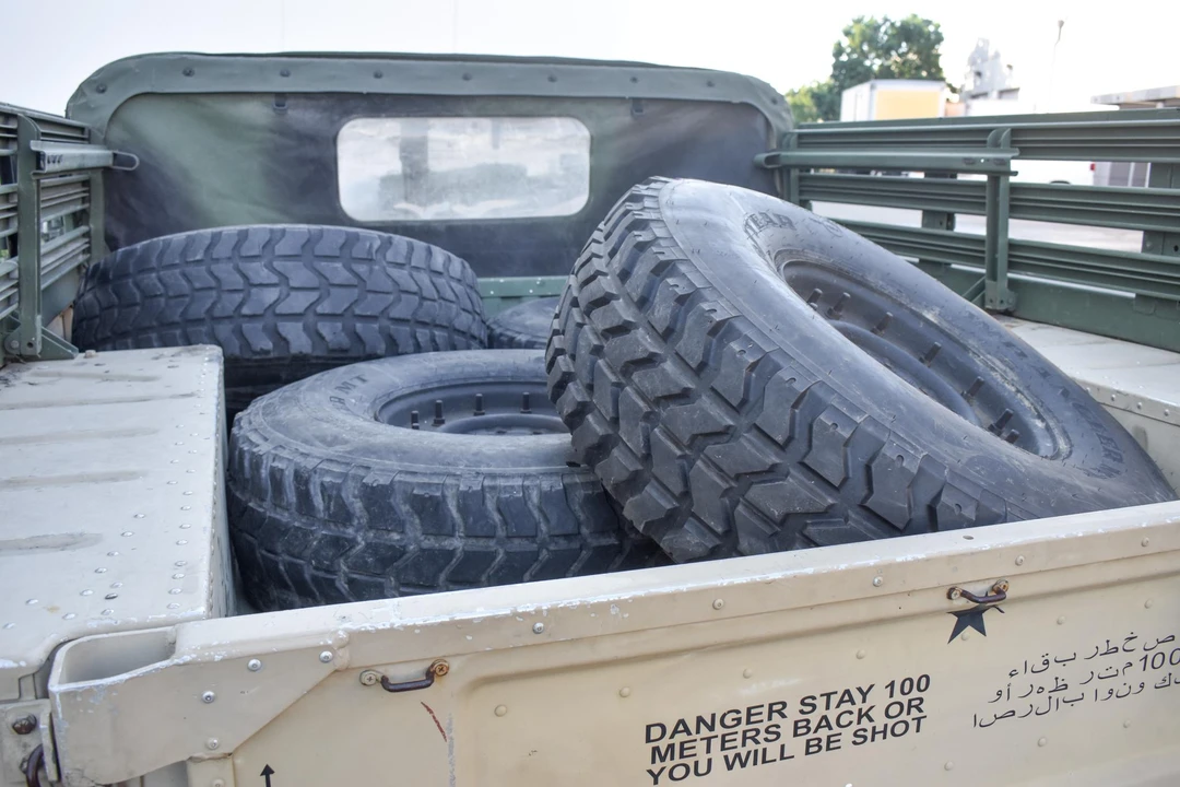 1990 AM General Hummer - Image 17 of 31