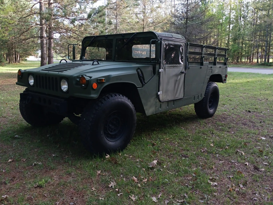 1990 Hummer HMMWV - Image 2 of 31