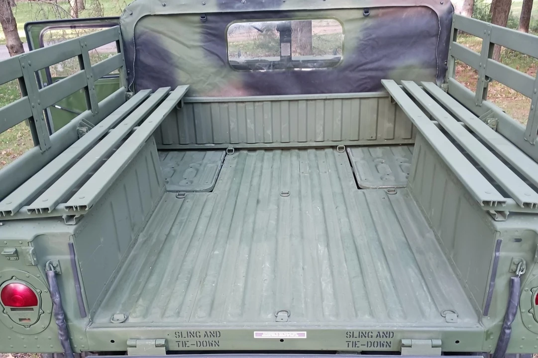 1990 Hummer HMMWV - Image 30 of 31