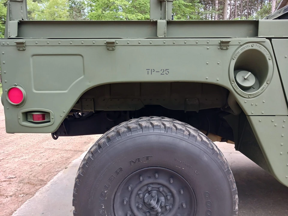 1990 Hummer HMMWV - Image 25 of 31