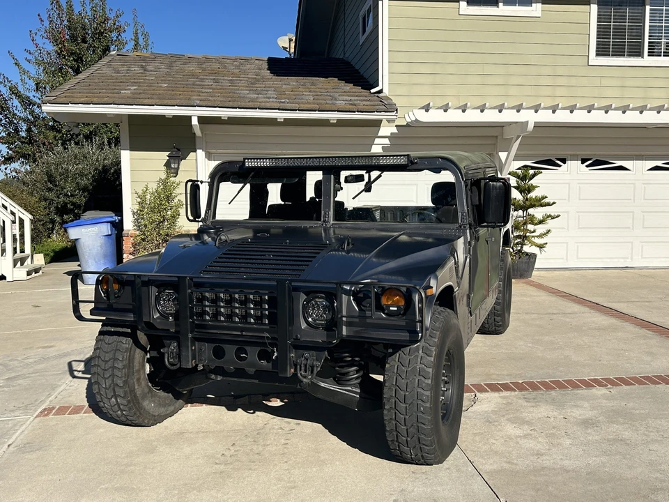 1990 Hummer HMMWV - Image 3 of 31