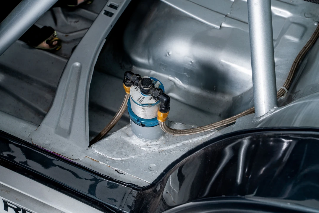 1990 Mercedes-Benz 190E 2.5-16 Evolution II - Image 19 of 31