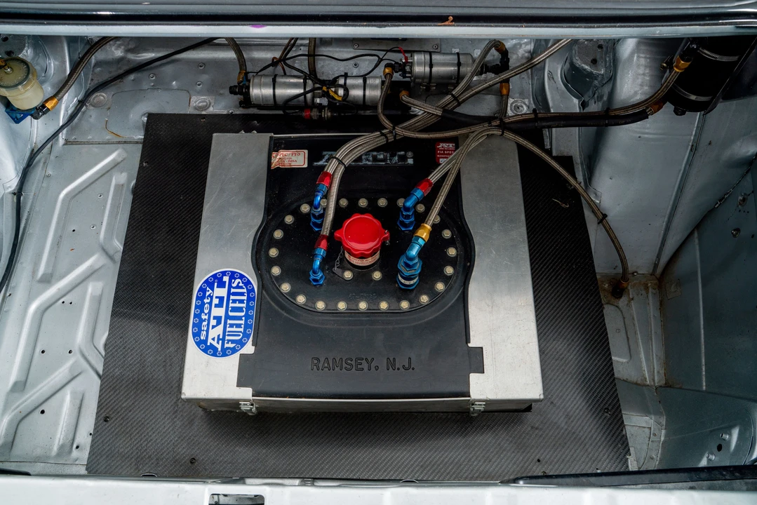 1990 Mercedes-Benz 190E 2.5-16 Evolution II - Image 21 of 31