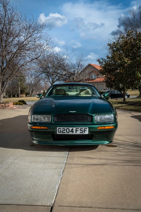 1990 Aston Martin Virage - Image 24 of 31
