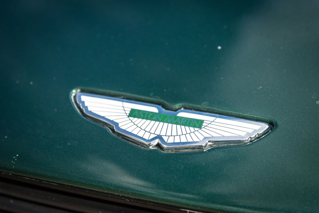 1990 Aston Martin Virage - Image 22 of 31