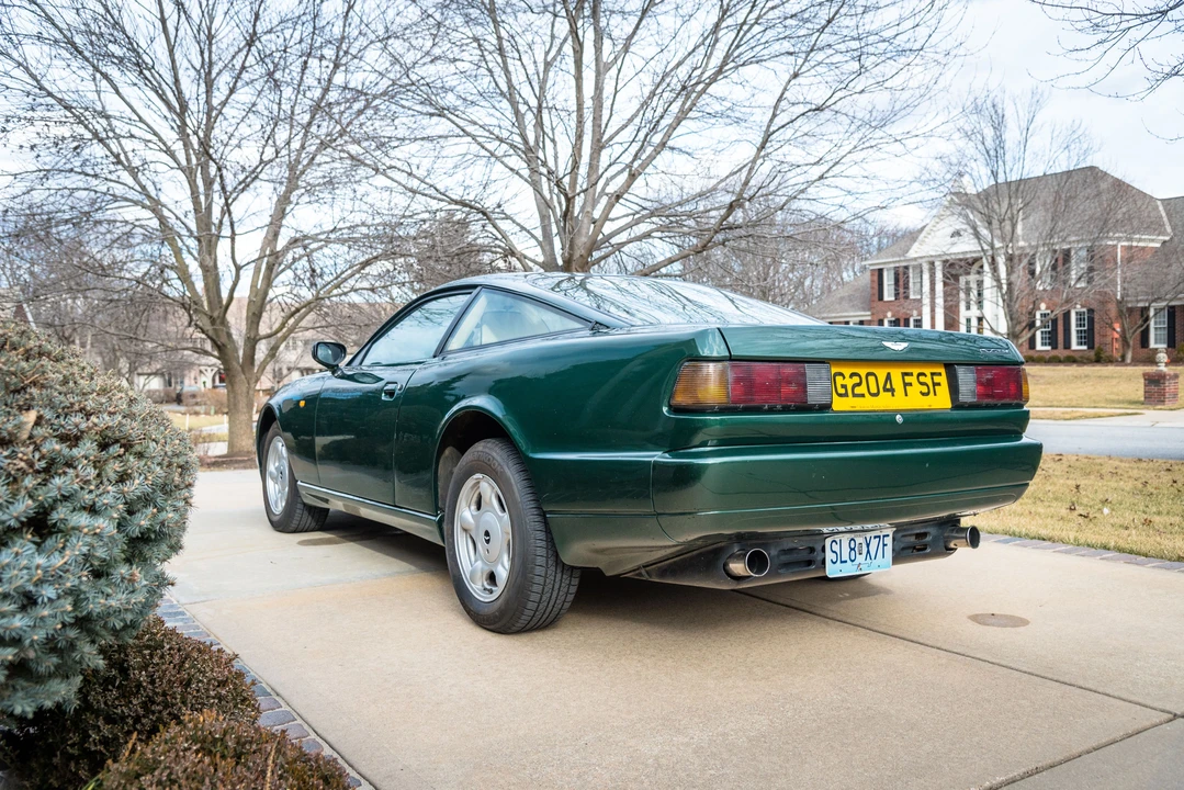 1990 Aston Martin Virage - Image 28 of 31