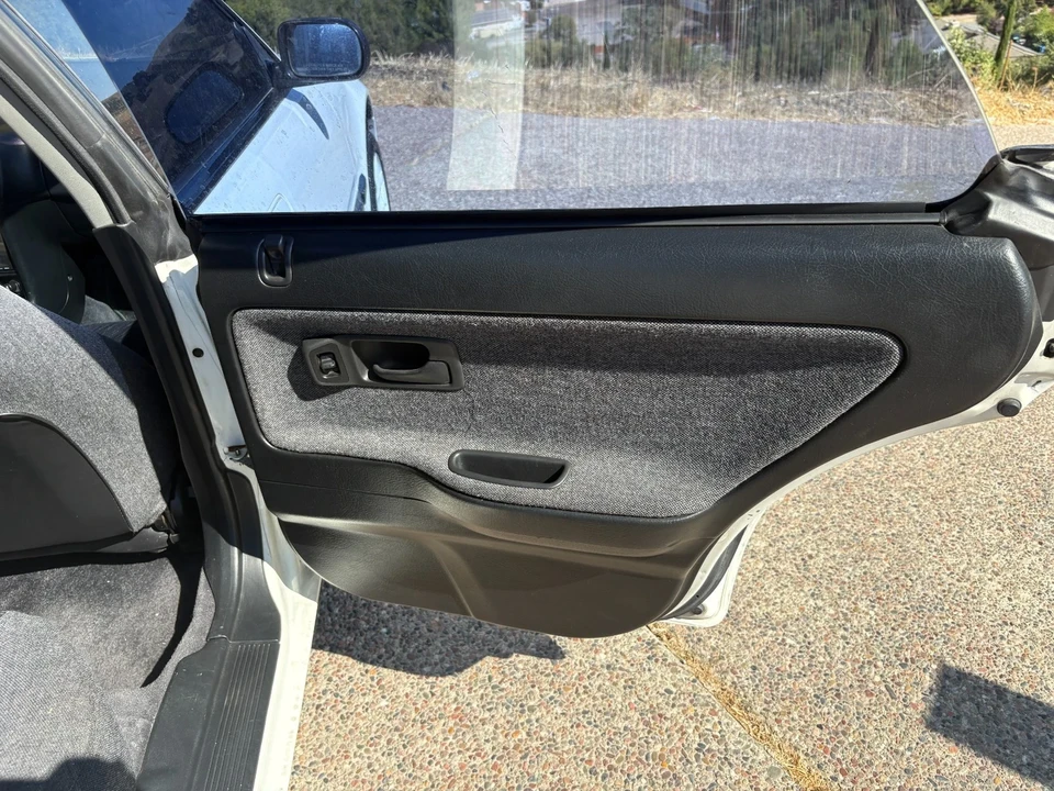 1990 Acura Integra 2nd Gen - Image 15 of 21