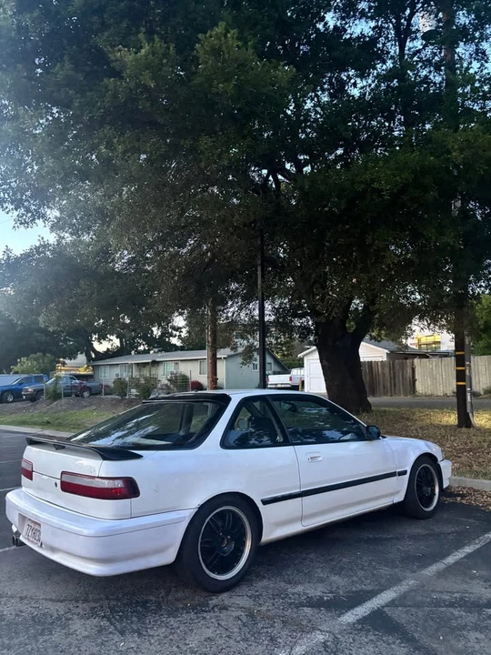 1990 Acura Integra 2nd Gen - Image 2 of 7