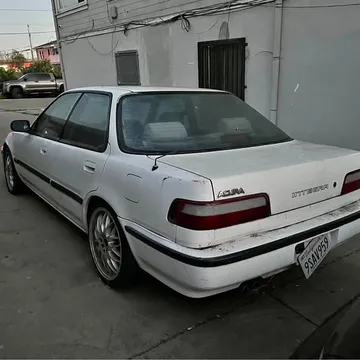 1990 Acura Integra LS Sedan 4D