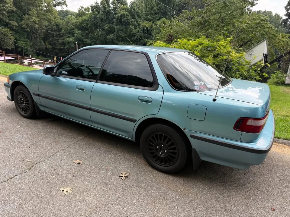 1990 Acura Integra 2nd Gen - Image 2 of 8