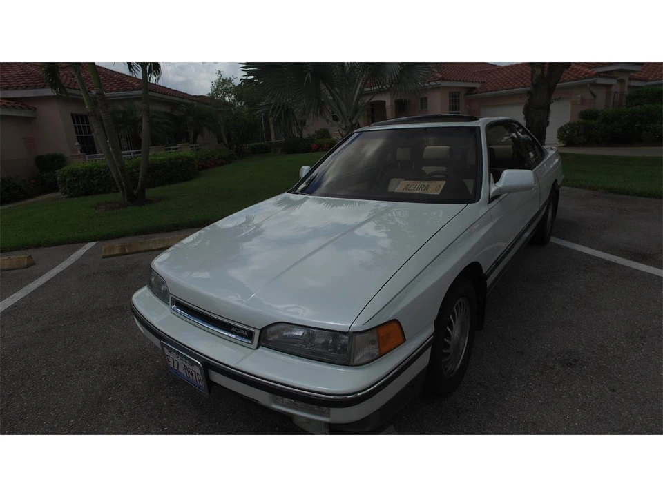 1990 Acura Legend 1st Gen - Image 14 of 31